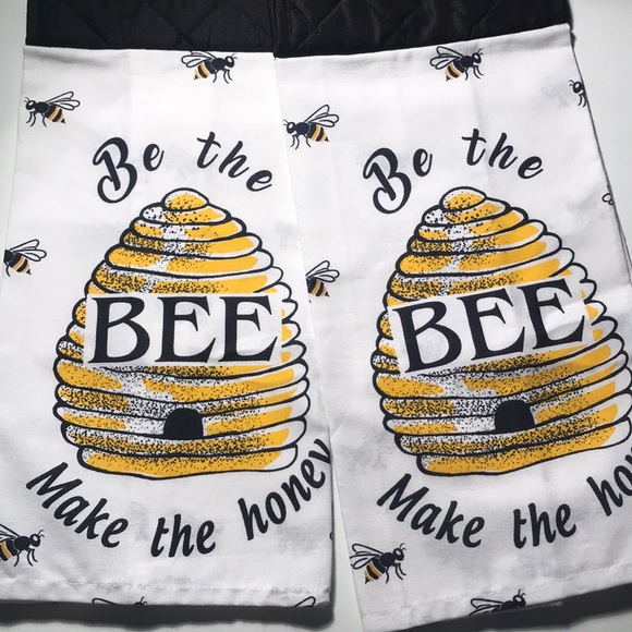 Bee 🐝 Towels - Picture 2 of 5